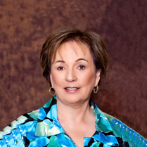 headshot picture of Marlene Woodworth